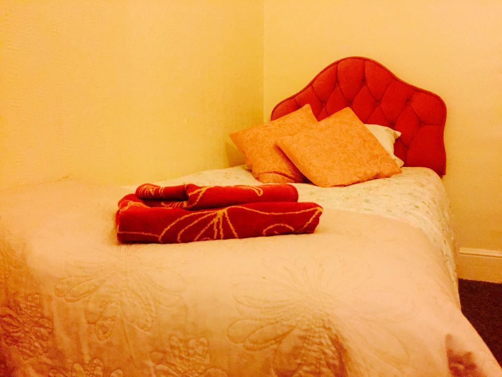 Southend Inn Hotel - Close To Beach, Train Station & Southend Airport Camera foto